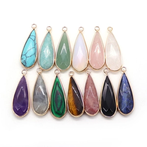 Pendentifs gouttes en pierre naturelle facettée avec bordure dorée pour bijoux DIY