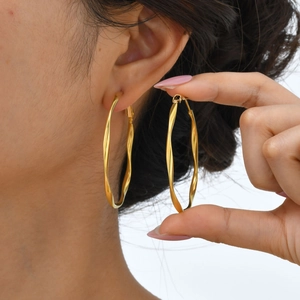 Women's Fashion Stainless Steel Twisted Mobius Hoop Earrings Gold Silver Plated Large Geometric Circle Jewelry Gift For Party