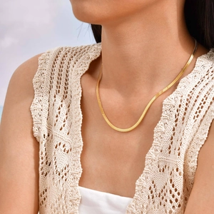 Collier double maille serpent minimaliste en acier inoxydable doré pour femme
