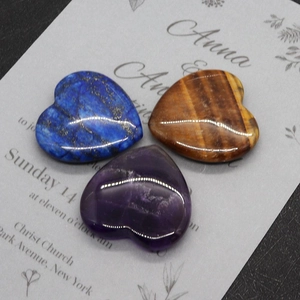 Pierres naturelles polies en forme de cœur, améthyste, œil de tigre et lapis-lazuli