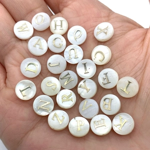 Natural white shell round beads with gold engraved A-Z letters for DIY jewelry making