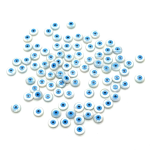 Flache runde Naturmuschel-Perlen mit blauem Evil Eye Muster für DIY Schmuckdesign