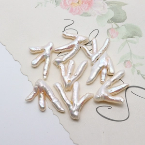 Natural white baroque pearls with unique irregular shapes for DIY jewelry making