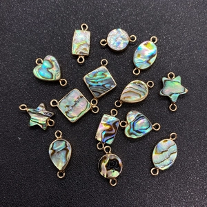 Connecteurs en nacre d'abalone dorée en formes de cœur et d'étoile pour bijoux artisanaux