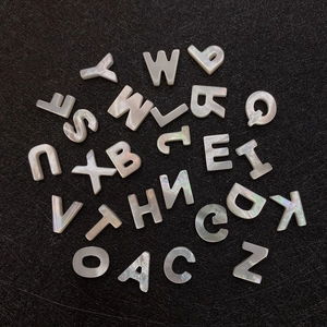 Natural white shell alphabet beads A-Z with pearl luster for DIY jewelry making