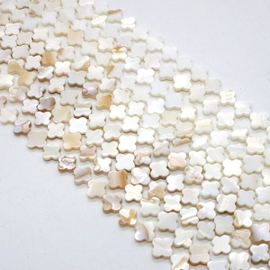 Natural white mother of pearl four-leaf clover beads for DIY jewelry making