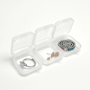 Lot de 3 mini boîtes à bijoux en plastique transparent pour bagues et boucles d'oreilles