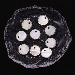 Détails de pendentifs ronds en nacre naturelle avec bord doré pour bijoux DIY