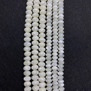 Künstliche Perles en Coquille de Nacre Blanche Naturelle Forme de Rondelle Abaque Künstliche Perles d'Espacement en Vrac pour la Création de Bijoux DIY