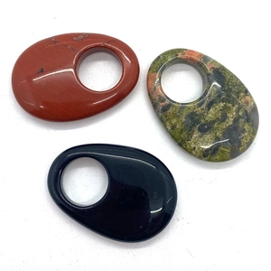 Pendenti ovali in pietra naturale lucidata con foro da 12mm per la creazione di gioielli