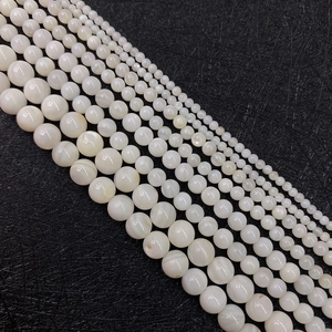 Natuurlijke witte schelpkralen in diverse maten voor het maken van DIY-sieraden en kettingen