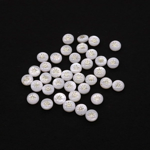 Cuentas de Concha Blancas Naturales Con Patrón Dorado Cuentas Sueltas Planas Redondas para DIY Collar Pulsera Hallazgos Joyería Vintage