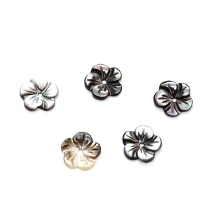 Natural sea shell carved five-petal flower beads for DIY jewelry making accessories