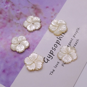 Natürliche weiße Perlmuttschale 21mm Fünfblatt-Blumenperlen für DIY Schmuckherstellung