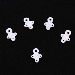 Unregelmäßiger Kreuzanhänger aus natürlicher Süßwassermuschel für DIY Schmuck