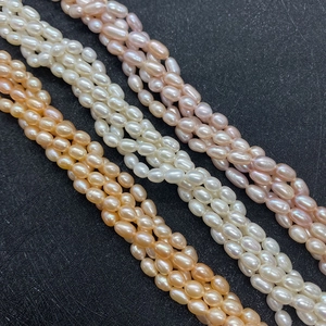 Perles d'eau douce naturelles de riz en trois rangs blanc rose champagne pour bijoux