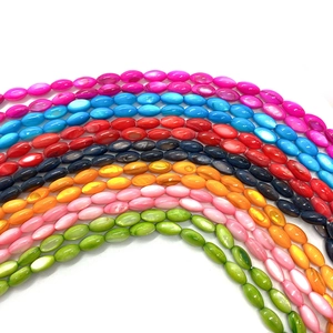 Perles en nacre de mer ovales aux couleurs de l'arc-en-ciel pour bijoux DIY