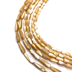 Naturmuschel-Tropfenperlen in Champagner-Gold mit Perlmuttglanz für DIY-Schmuckherstellung