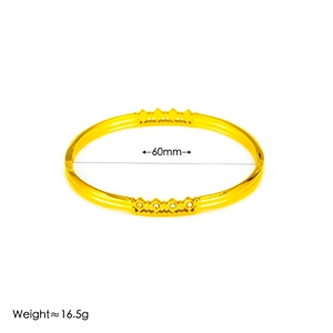 Geometric gold-plated stainless steel bracelet with a crown design and 60mm diameter