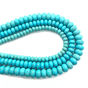 Perle di turchese blu in tre dimensioni per la creazione di gioielli e braccialetti fai-da-te