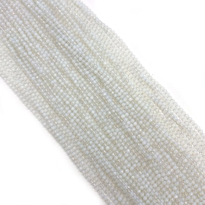 Perles rondes en pierre d'opale blanche facettée pour création de bijoux et bracelets DIY
