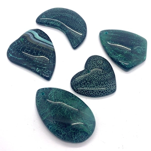 Green dragon vein agate pendant set with heart, moon, and teardrop shapes for jewelry DIY