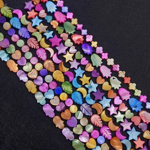 Natural Dyed Mother Of Artificial Pearl Shell Beads Mixed Shapes Heart Star Moon Hamsa Leaf Round Loose Beads For DIY Jewelry Making