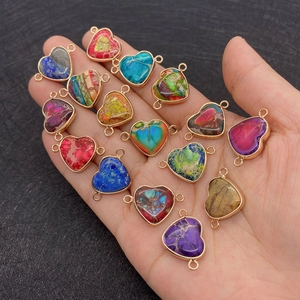 Pendentifs cœur en pierre naturelle colorée avec bordure dorée pour bijoux DIY
