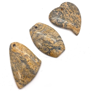 Natural agate stone pendants set with heart and geometric shapes for DIY jewelry making