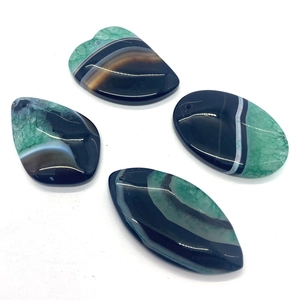 Polished natural agate stone pendants with green and black stripe patterns for DIY jewelry