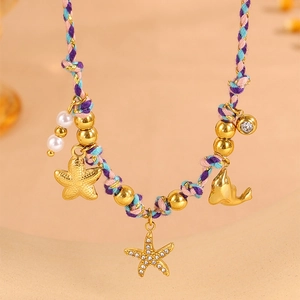 Collier de plage tissé coloré avec étoile de mer, pendentif dauphin et perles