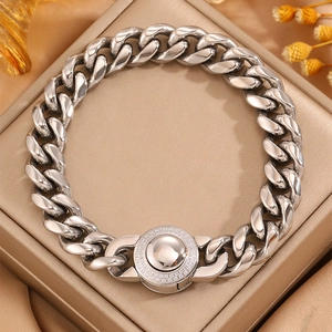Bracelet chaîne cubaine argent pour homme avec un centre circulaire serti de diamants