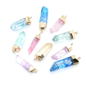 Natürliche Kristallstein Hexagonalprisma Anhänger Mit Galvanisierter Legierung Metallkappe Böhmische Vintage DIY Schmuck Anhänger Zubehör