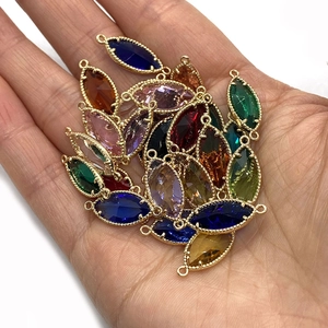 Facettierter 9x22mm Kristall-Verbinder in Marquise-Form mit Goldrahmen für DIY-Schmuck