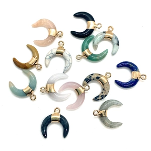 Lot de pendentifs lune en pierre naturelle avec placage doré pour création de bijoux