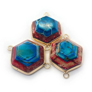 Pendentifs hexagonaux en pierre naturelle avec bordure dorée et connecteurs pour bijoux