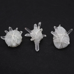 Onregelmatige Natuurlijke Witte Kristalcluster Hanger Handgedraaid Zilvertint DIY Steen Charms Sieraden Maken Accessoire