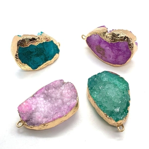 Pendentifs en pierre naturelle druzy avec bordure dorée pour la création de bijoux DIY