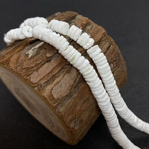 Natürliche weiße Muschelperlen 4-6mm für DIY Schmuck und böhmische Halsketten