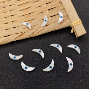 Natürliche Muschel-Halbmondperlen mit Evil Eye Design für DIY Schmuckherstellung