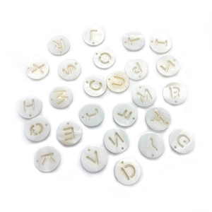 Natural round freshwater shell beads with engraved letters for DIY jewelry making