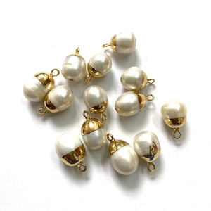 Natural freshwater pearl pendants with gold metal caps for DIY jewelry making