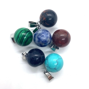 Lot de six pendentifs sphères en pierre naturelle de 14mm avec attaches argentées pour DIY