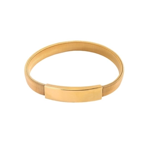 Minimalistischer goldener Titanstahl-Armreif mit polierter rechteckiger Metallplatte
