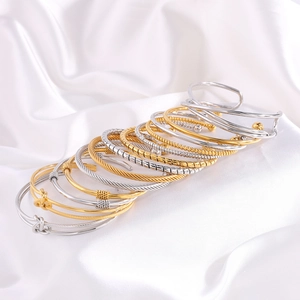 Set de brazaletes abiertos de acero inoxidable chapado en oro 18k oro y plata