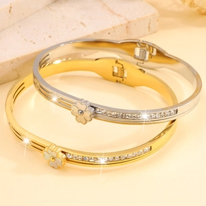 Bracelets trèfle élégants en acier inoxydable doré et argenté avec zircons brillants