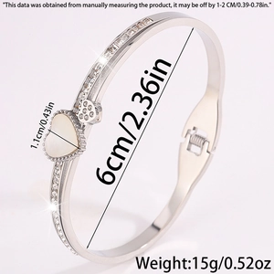 Détails des dimensions du bracelet cœur montrant un diamètre de 6cm et un poids de 15g