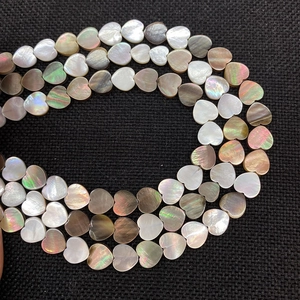 Natural heart-shaped shell loose beads with iridescent luster for DIY jewelry making