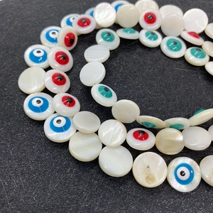 Runde flache 10mm Evil Eye Muschelperlen mit Perlglanz für DIY-Schmuckherstellung