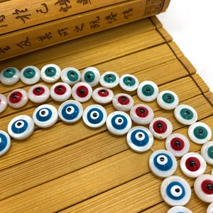 Flache Evil Eye Naturmuschelperlen 10mm Rundperlen für DIY Schmuckherstellung Blau Rot Grün